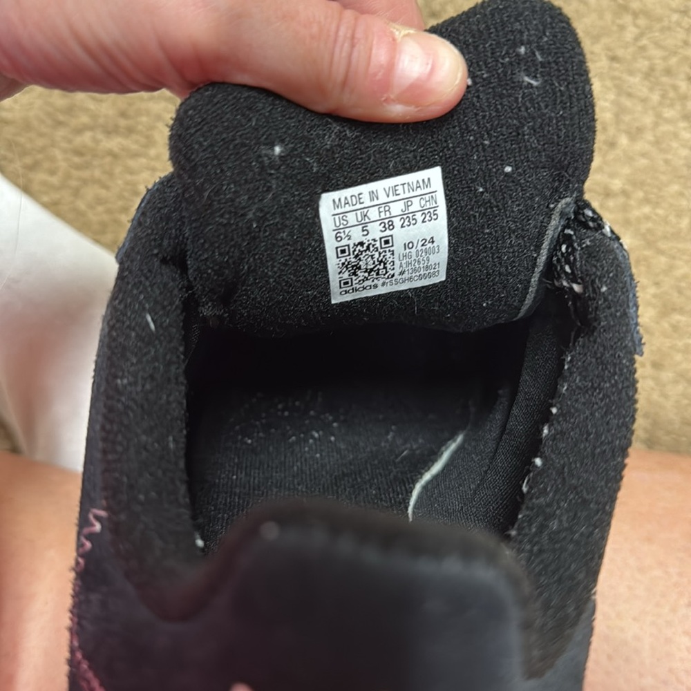 Adidas women Campus shoes. Size 6.5 - Picture 5 of 6